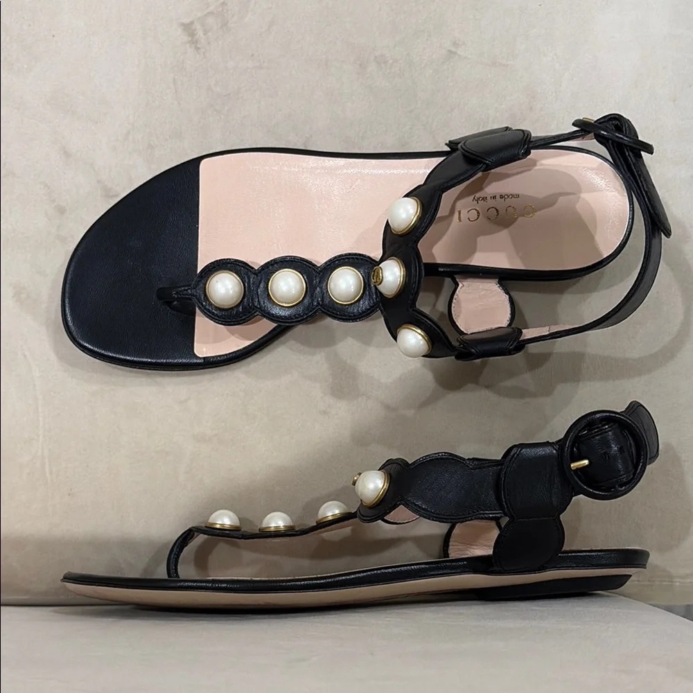 Gucci Black Sandals with Pearl Embellishments - Picture 14 of 14